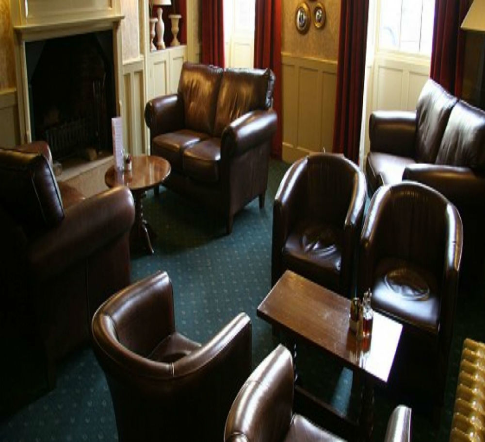 Lansdowne Strand Calne Buitenkant foto